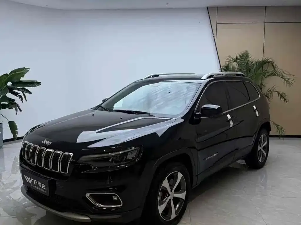 Jeep Cherokee 2021 из CN, фото 2