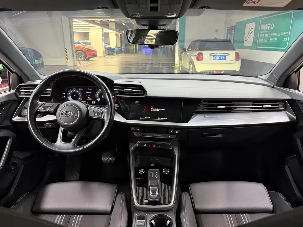 Audi A3 2023 из CN, фото 6
