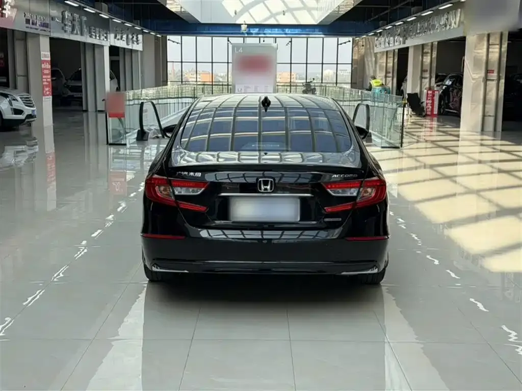 Honda Accord 2021 из CN, фото 5