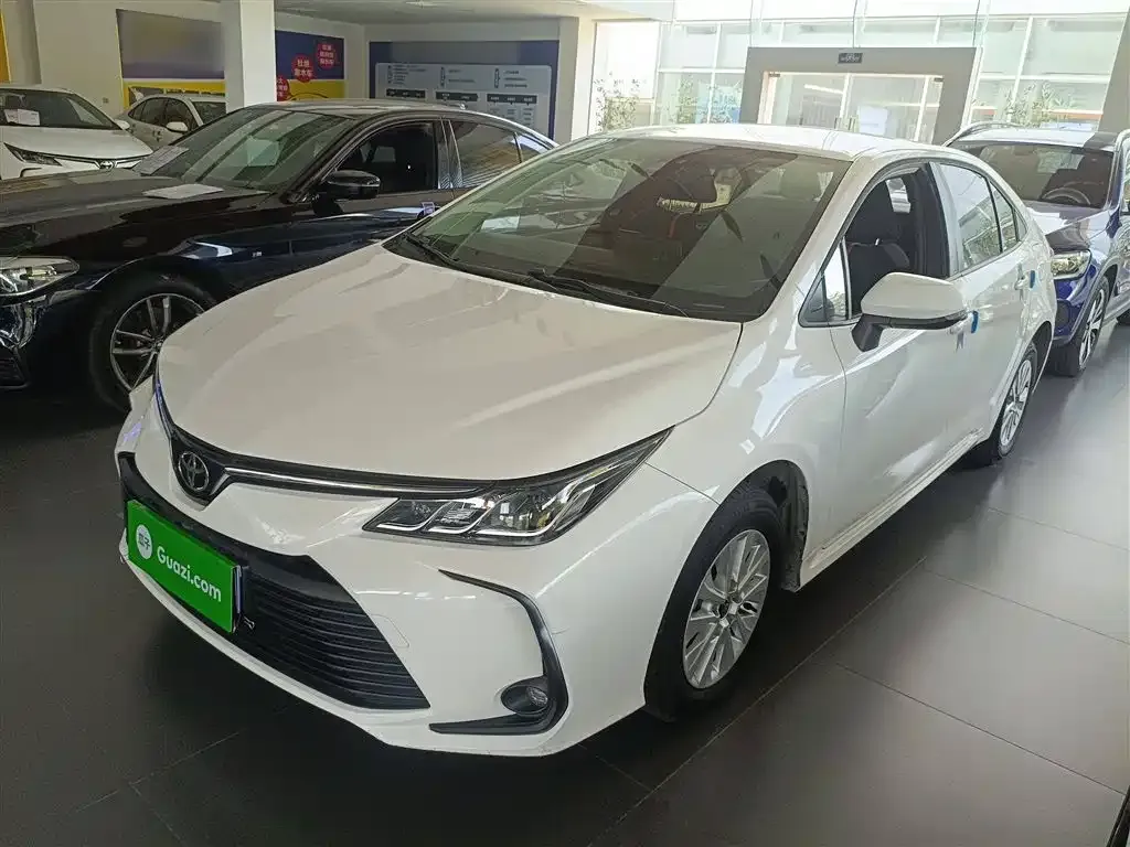 Toyota Corolla 2024 из CN, фото 2