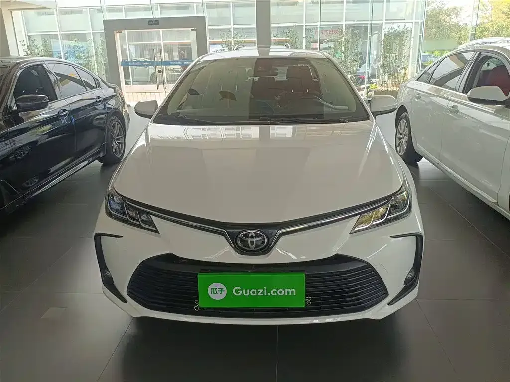 Toyota Corolla 2024 из CN, фото 3