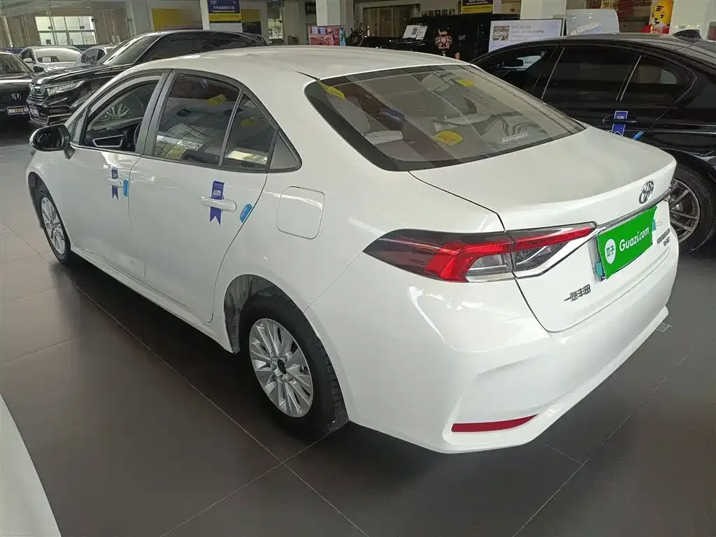 Toyota Corolla 2024 из CN, фото 5