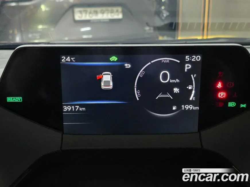 Toyota Prius — фото 8