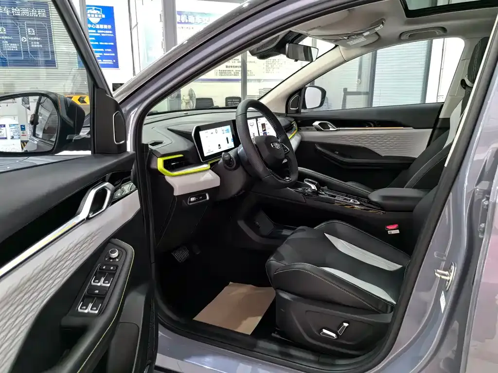 Geely Binyue 2023 из CN, фото 8