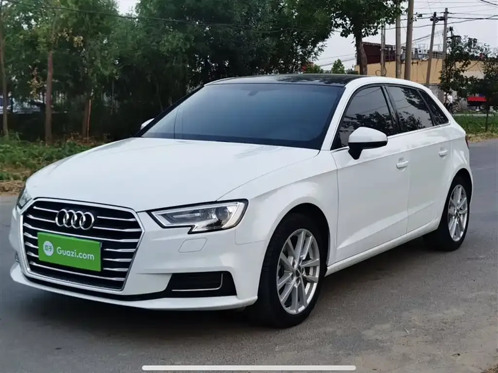 Audi A3 2021 из CN, фото 1