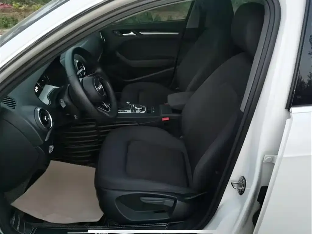 Audi A3 2021 из CN, фото 9