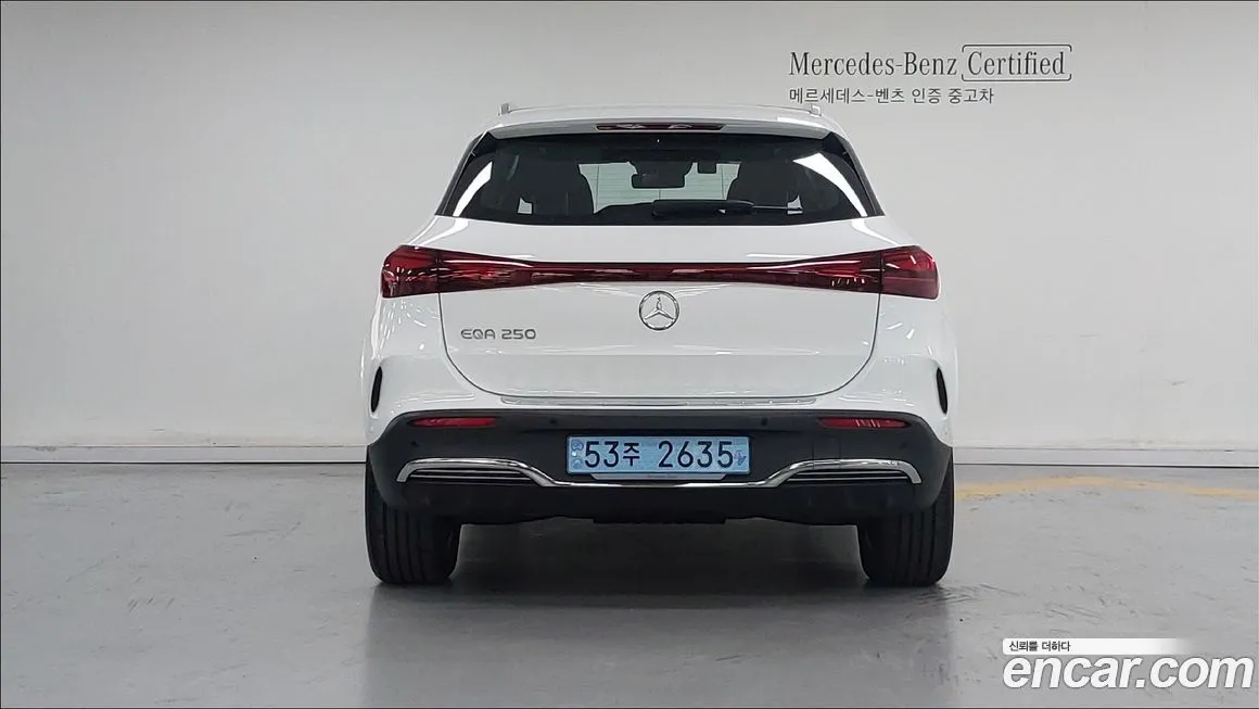 Mercedes-Benz EQA — фото 4
