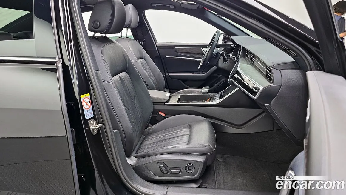Audi A6 2021 из KR, фото 10