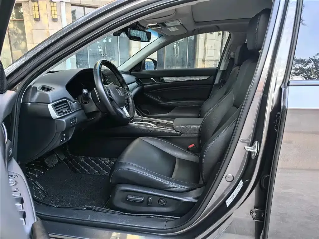 Honda Accord 2021 из CN, фото 5