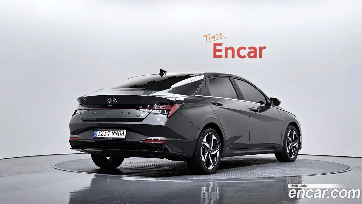 Hyundai AVANTE — фото 2