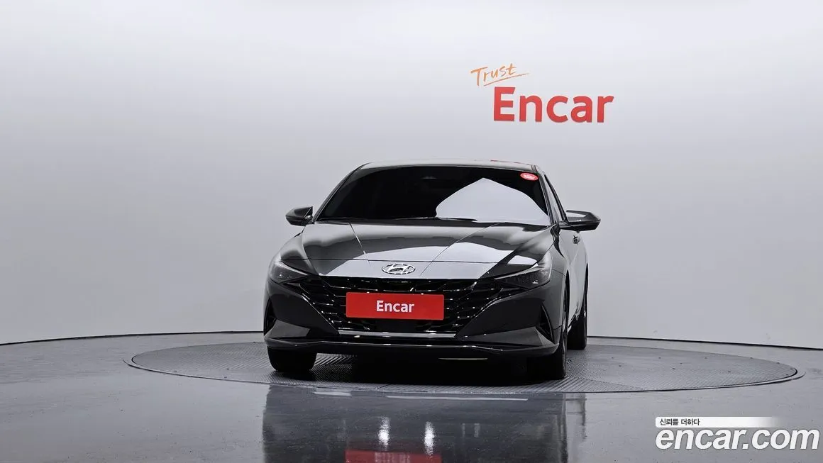 Hyundai AVANTE — фото 3