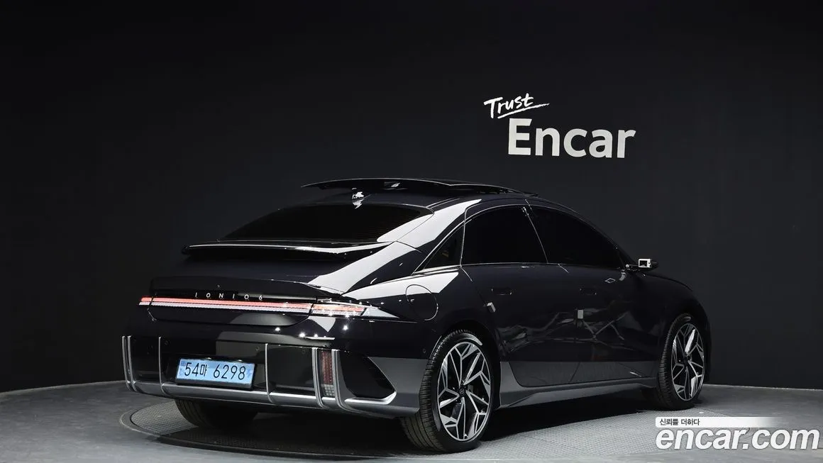 Hyundai Ioniq6 2023 из KR, фото 2