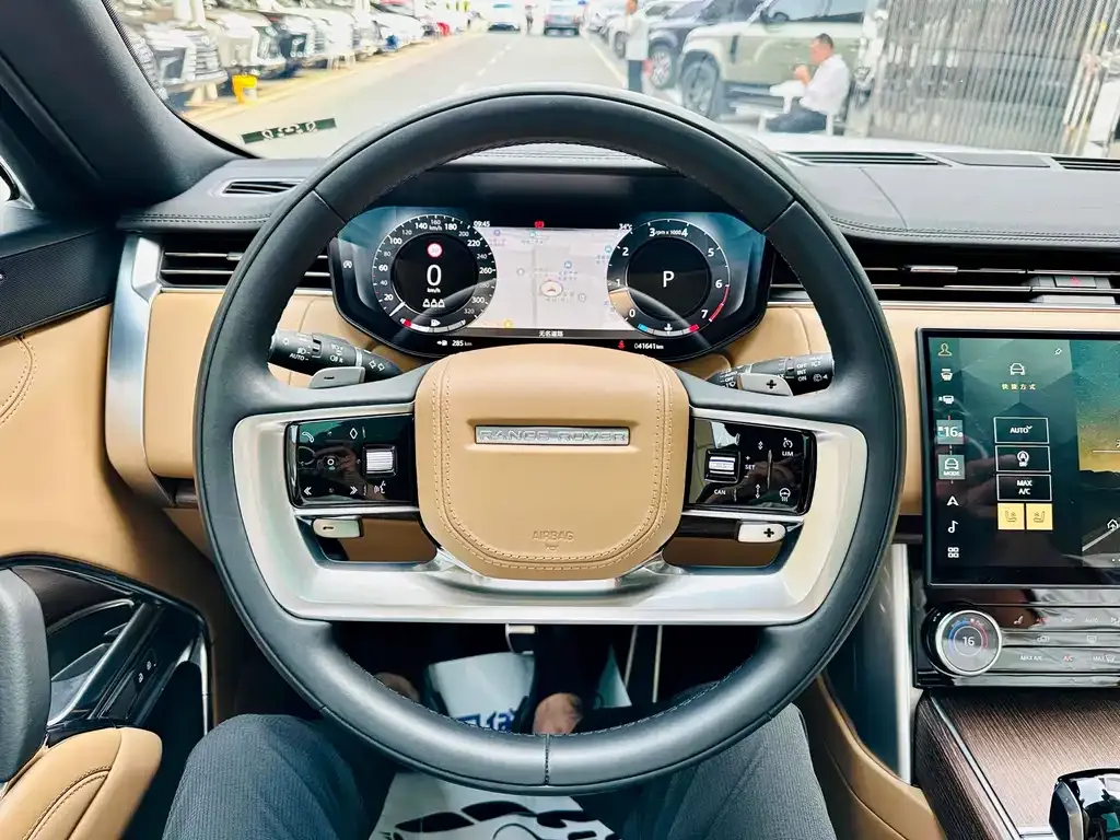 Land Rover Range Rover 2023 из CN, фото 8