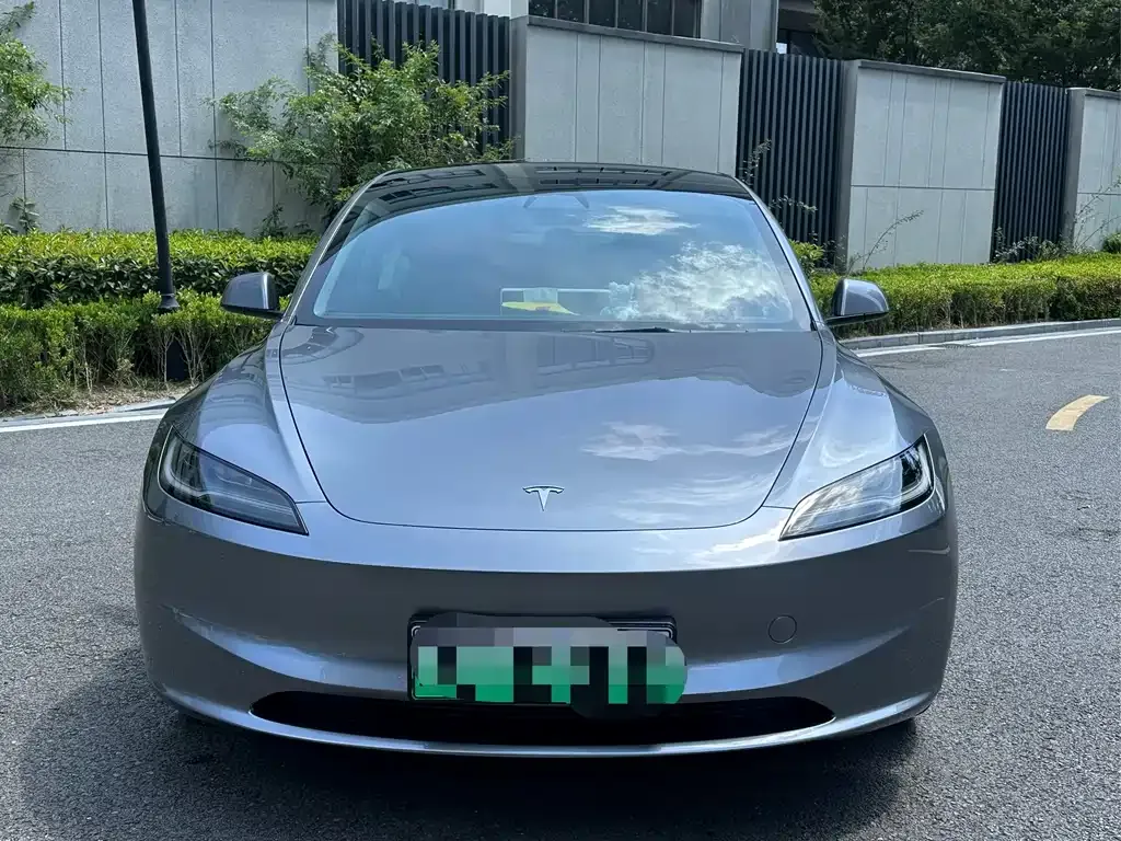 Tesla Model 3 2025 из CN, фото 2