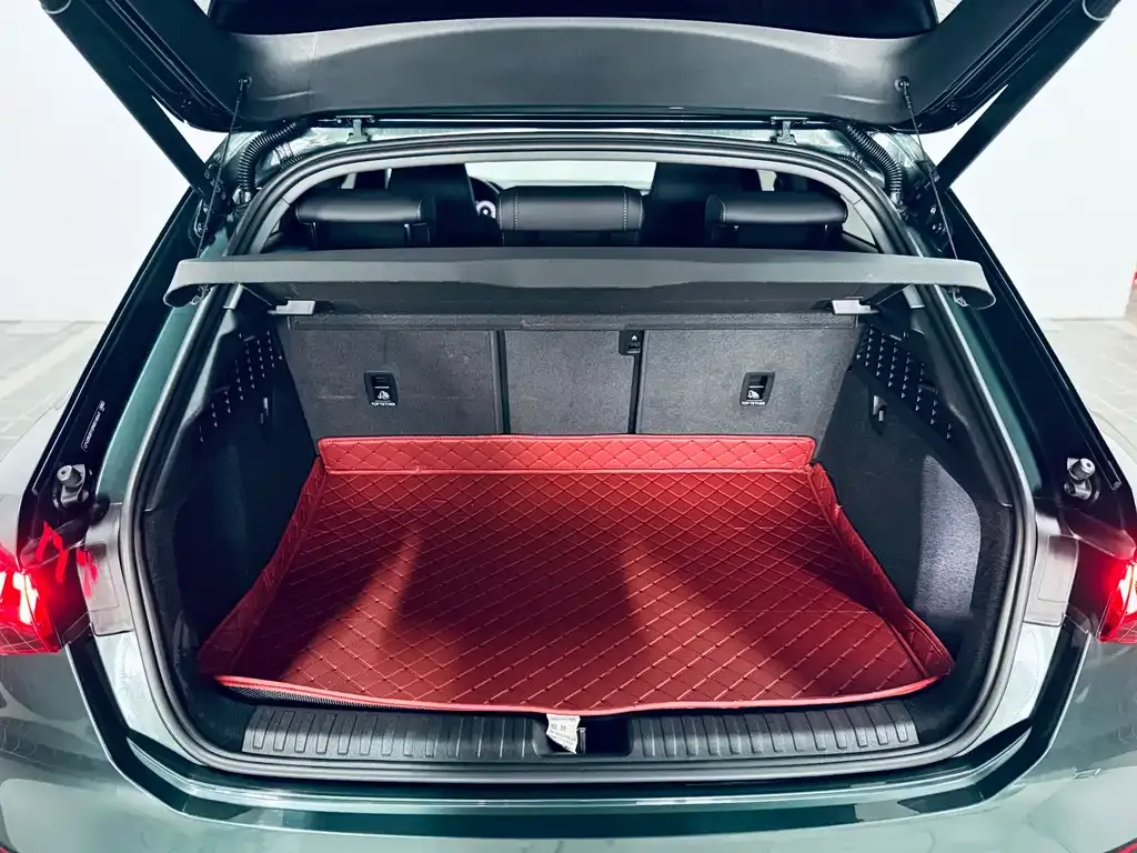 Audi A3 2024 из CN, фото 9