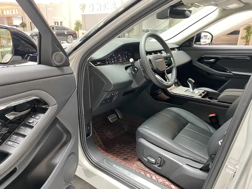 Land Rover Evoque 2022 из CN, фото 8