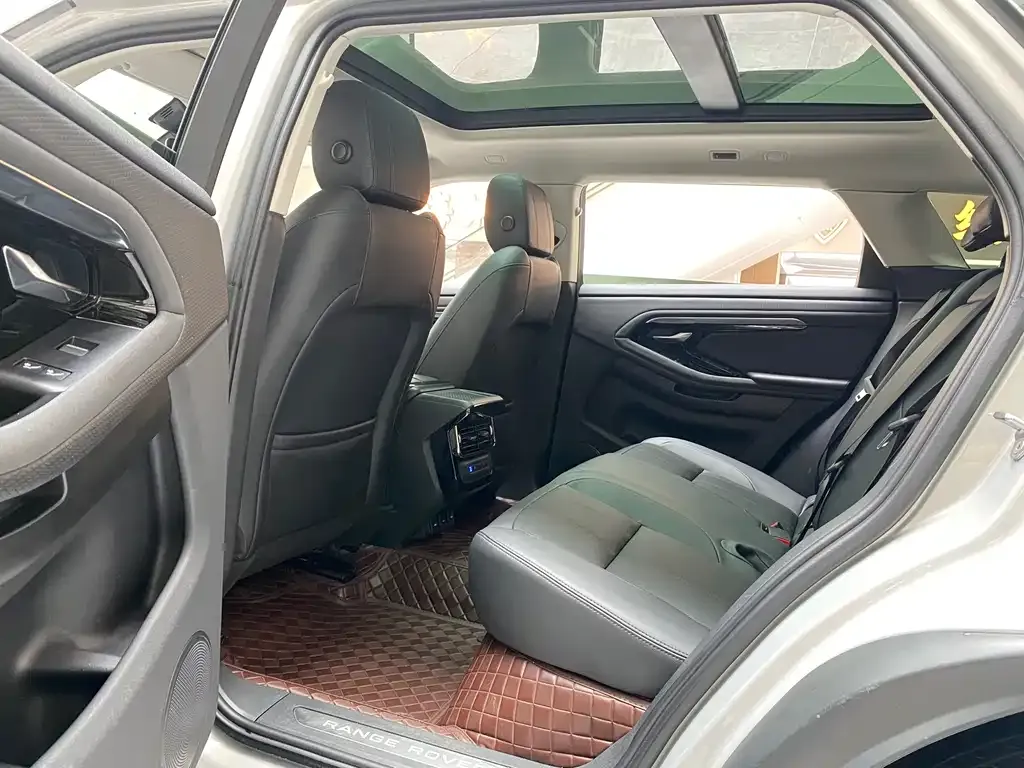 Land Rover Evoque 2022 из CN, фото 9