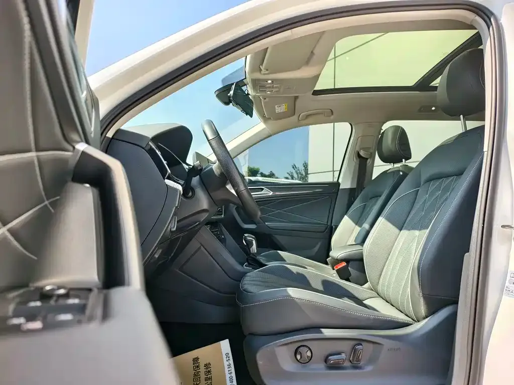 Volkswagen Tiguan L 2022 из CN, фото 4