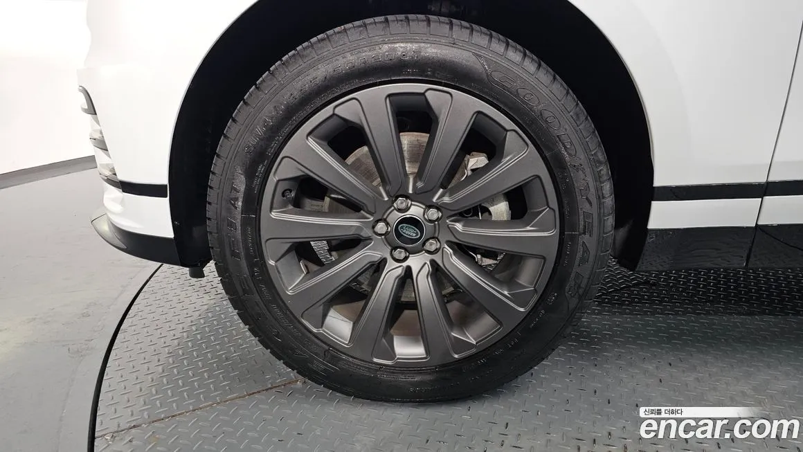 Land Rover Range Rover Velar 2023 из KR, фото 5