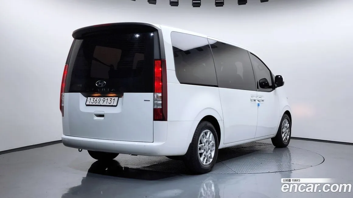 Hyundai Staria 2023 из KR, фото 2