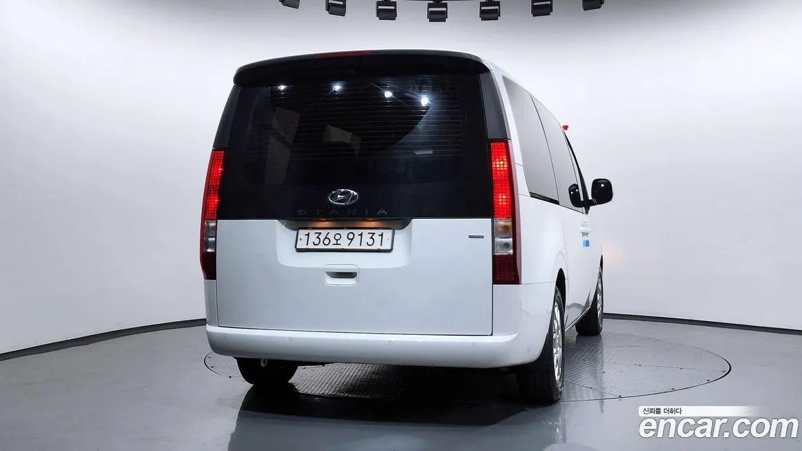 Hyundai Staria 2023 из KR, фото 4