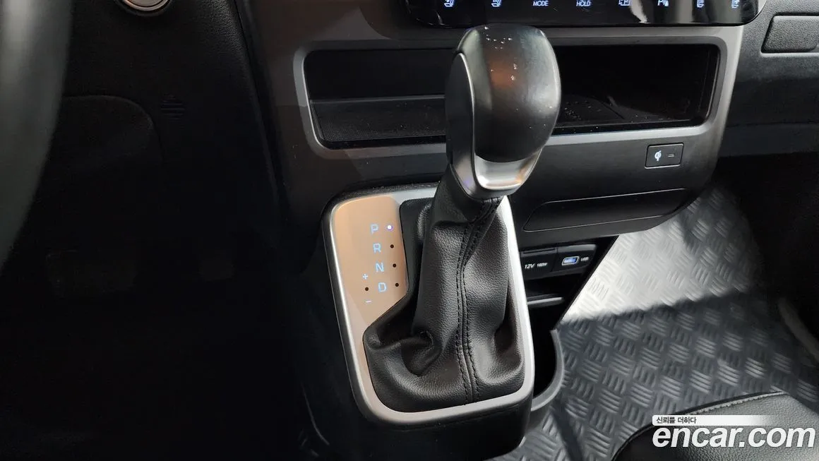 Hyundai Staria 2023 из KR, фото 9