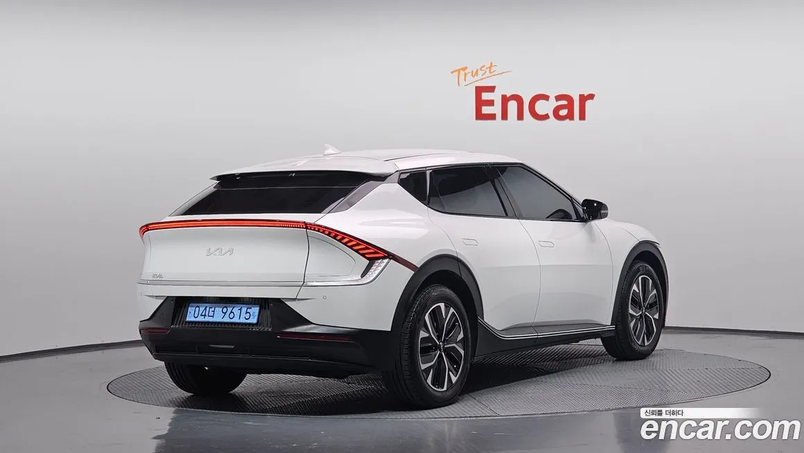 Kia EV6 — фото 2