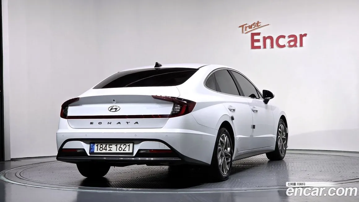 Hyundai Sonata 2021 из KR, фото 2