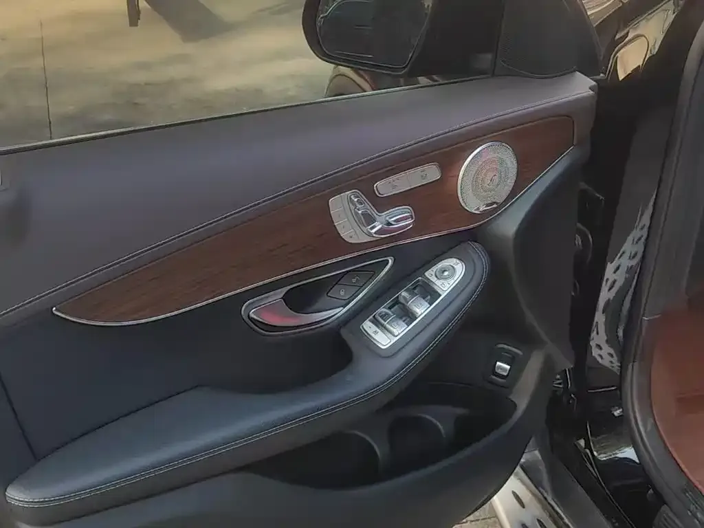 Mercedes-Benz GLC 2021 из CN, фото 9
