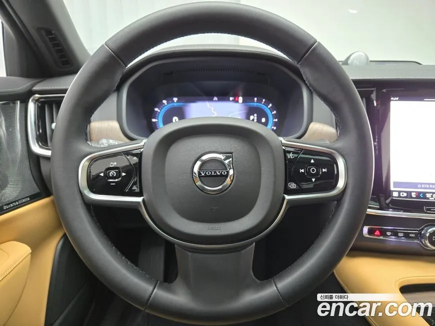 Volvo S90 2024 из KR, фото 7