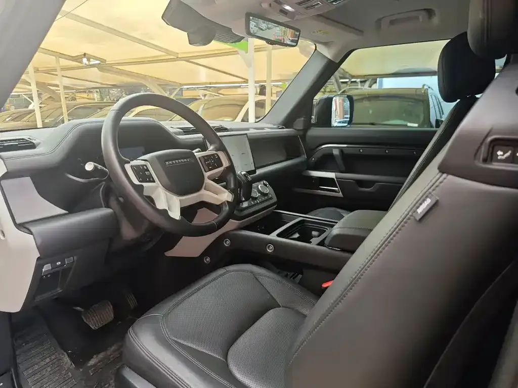 Land Rover Defender — фото 4