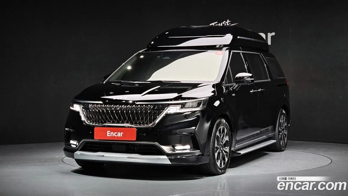 Kia Carnival — фото 1