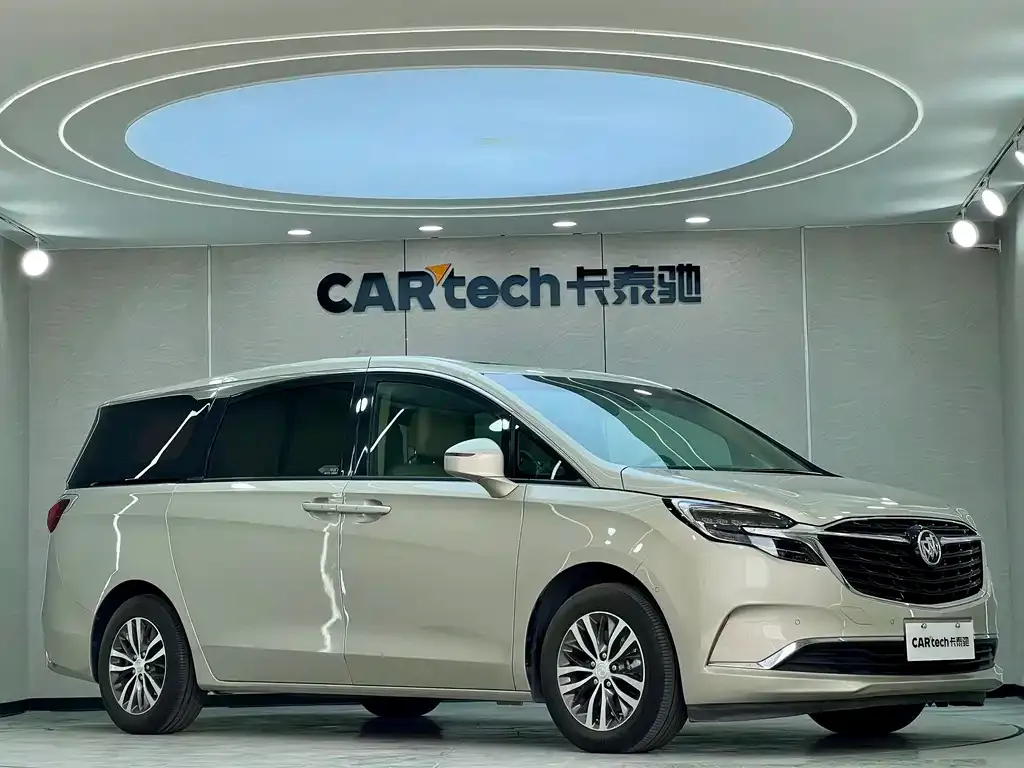 Buick GL8 2021 из CN, фото 3