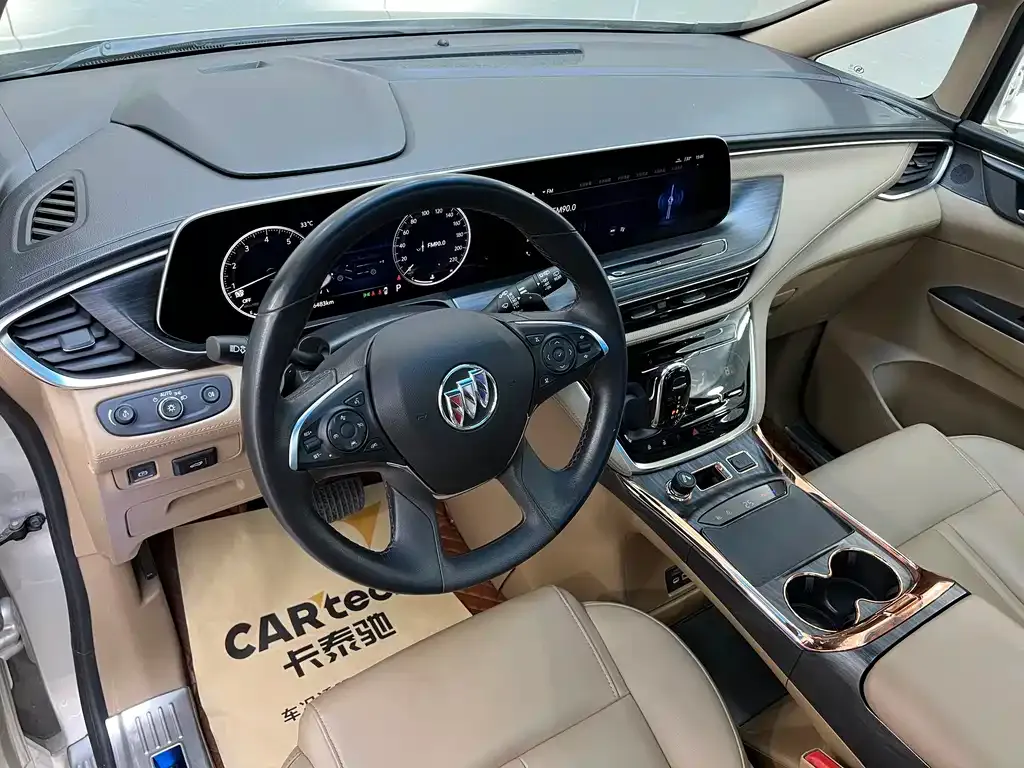Buick GL8 2021 из CN, фото 9
