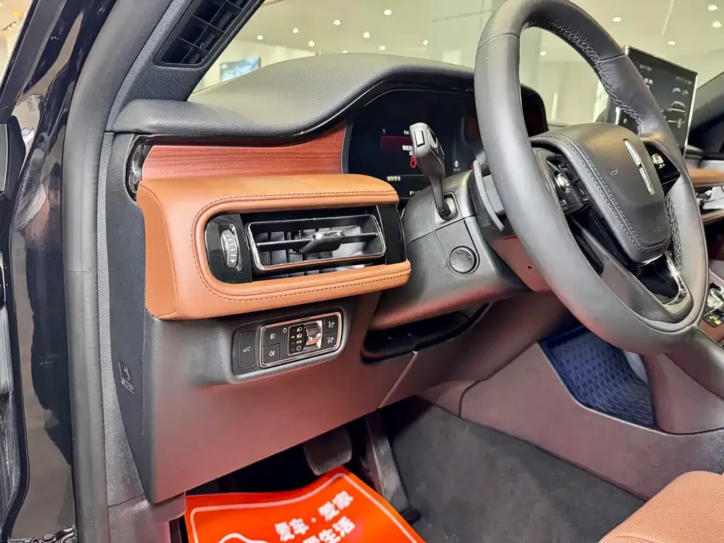 Lincoln Aviator 2022 из CN, фото 10