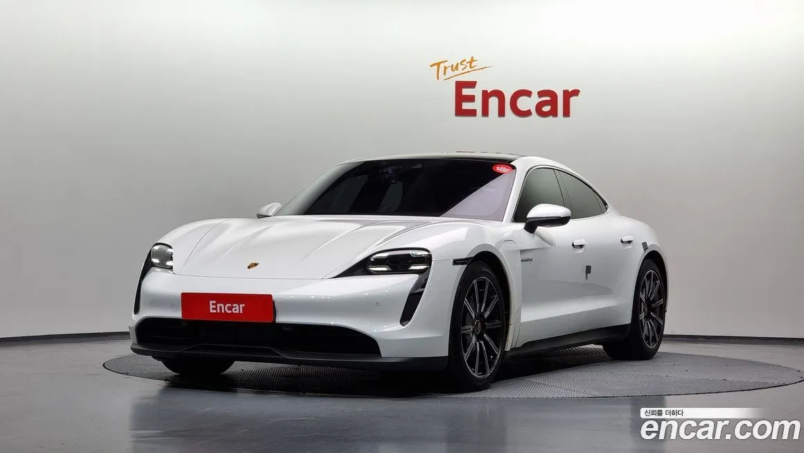 Porsche Taycan 2021 из KR, фото 1