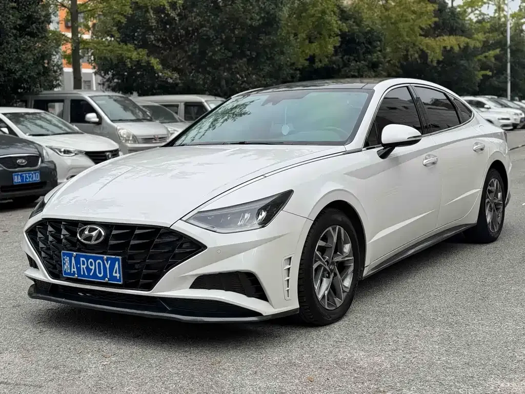 Hyundai Sonata 2021 из CN, фото 1