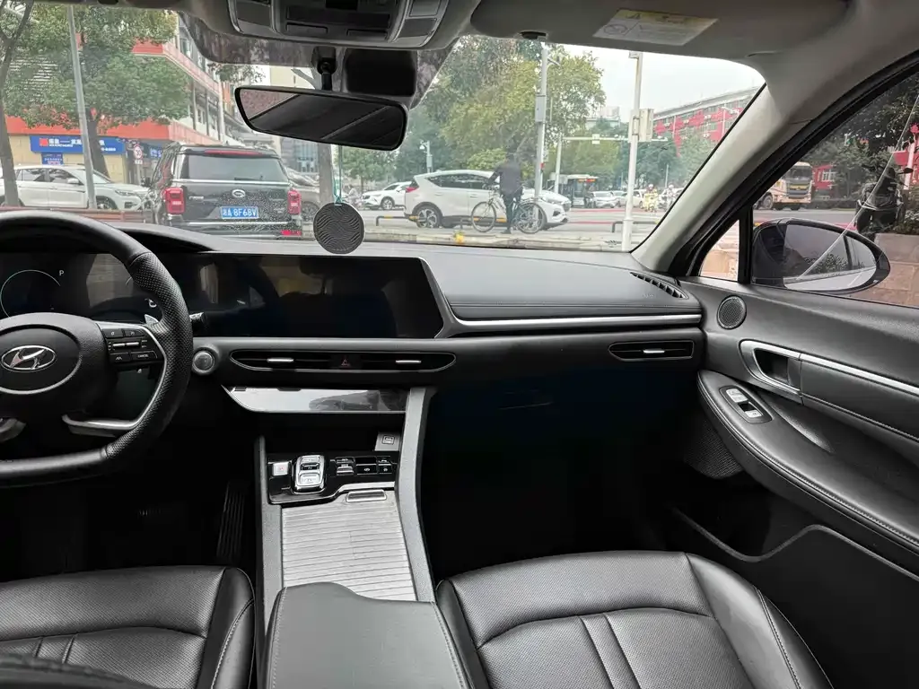 Hyundai Sonata 2021 из CN, фото 10