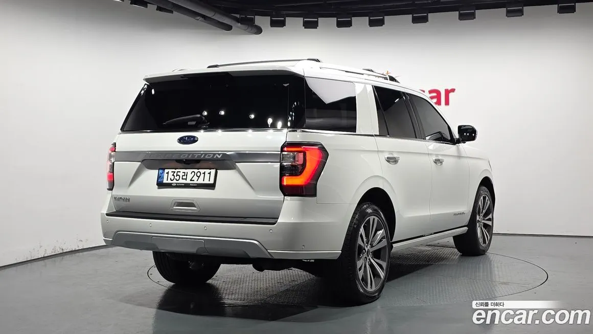 Ford Expedition 2021 из KR, фото 2
