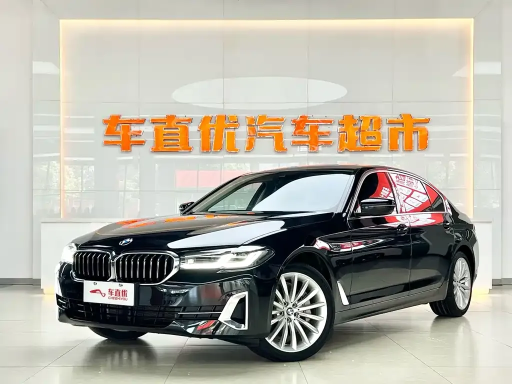 BMW 5 Series — фото 1