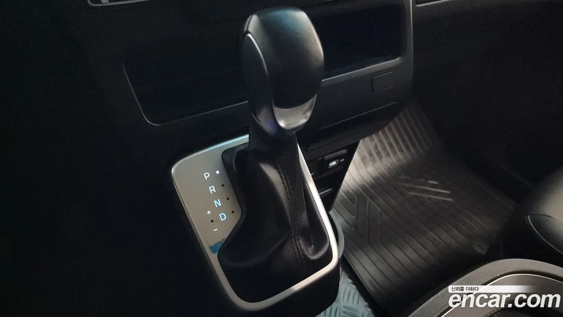 Hyundai Staria — фото 9