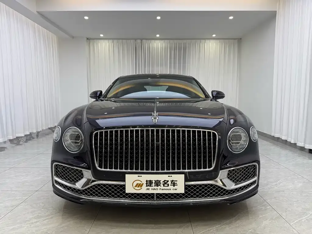 Bentley Flying Spur 2021 из CN, фото 2