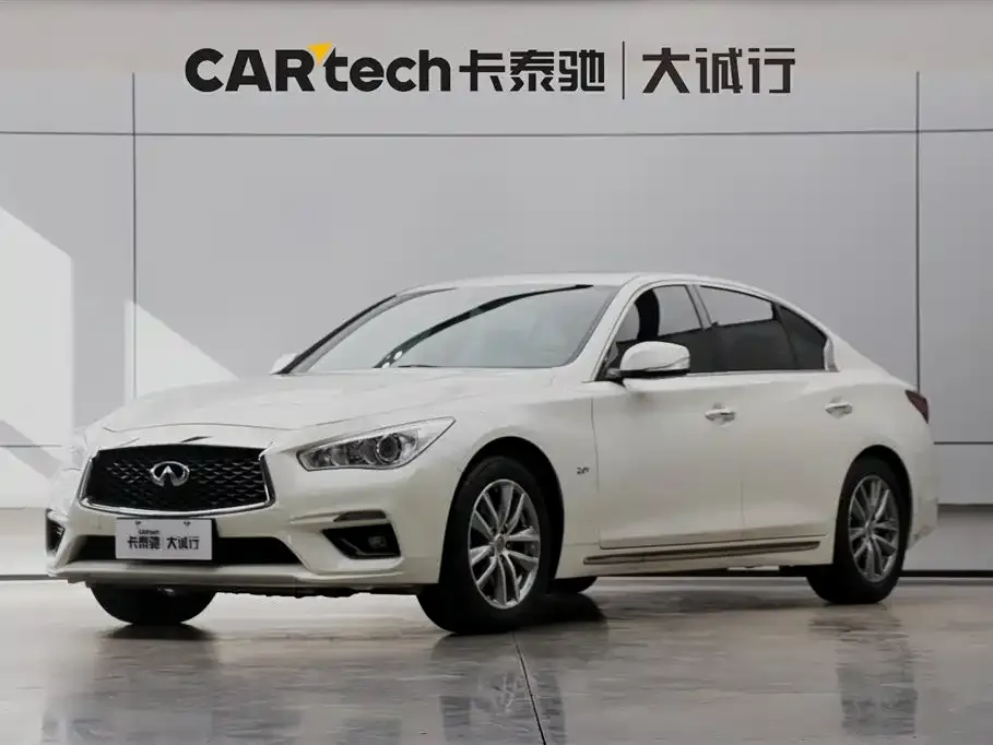Infiniti Q50L 2023 из CN, фото 1