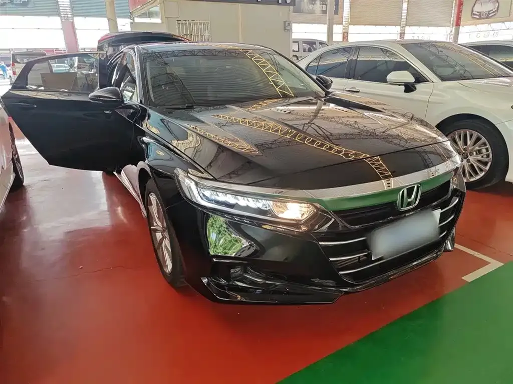 Honda Accord 2022 из CN, фото 4