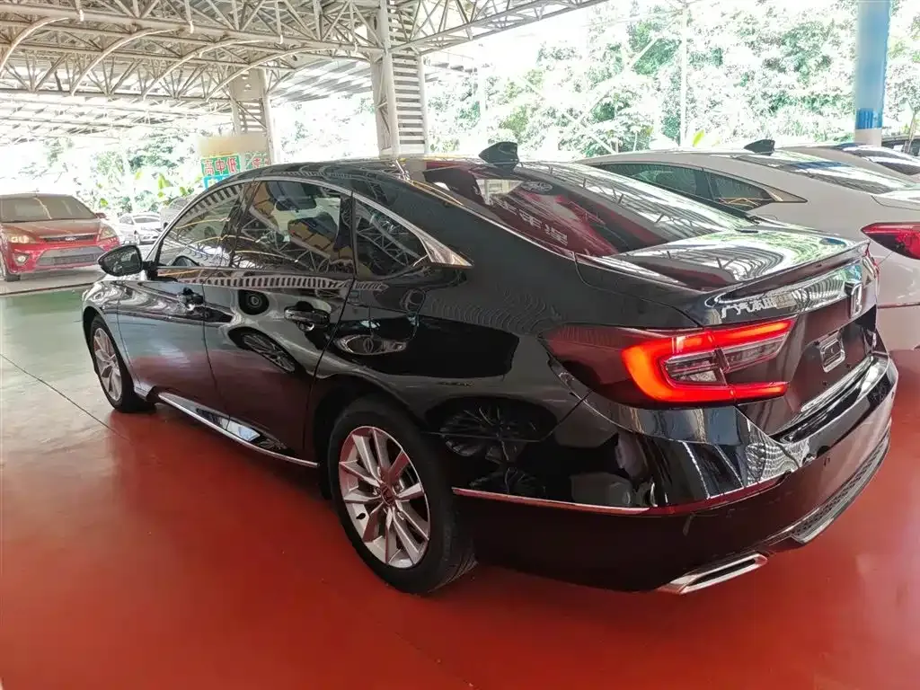 Honda Accord 2022 из CN, фото 5