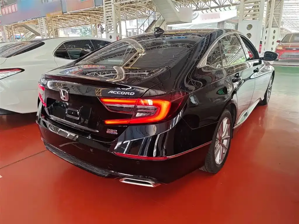 Honda Accord 2022 из CN, фото 7