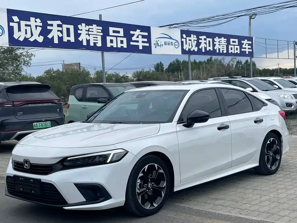 Honda Civic — фото 1