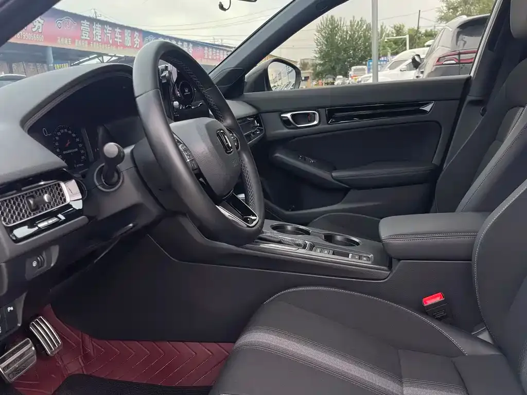 Honda Civic — фото 5