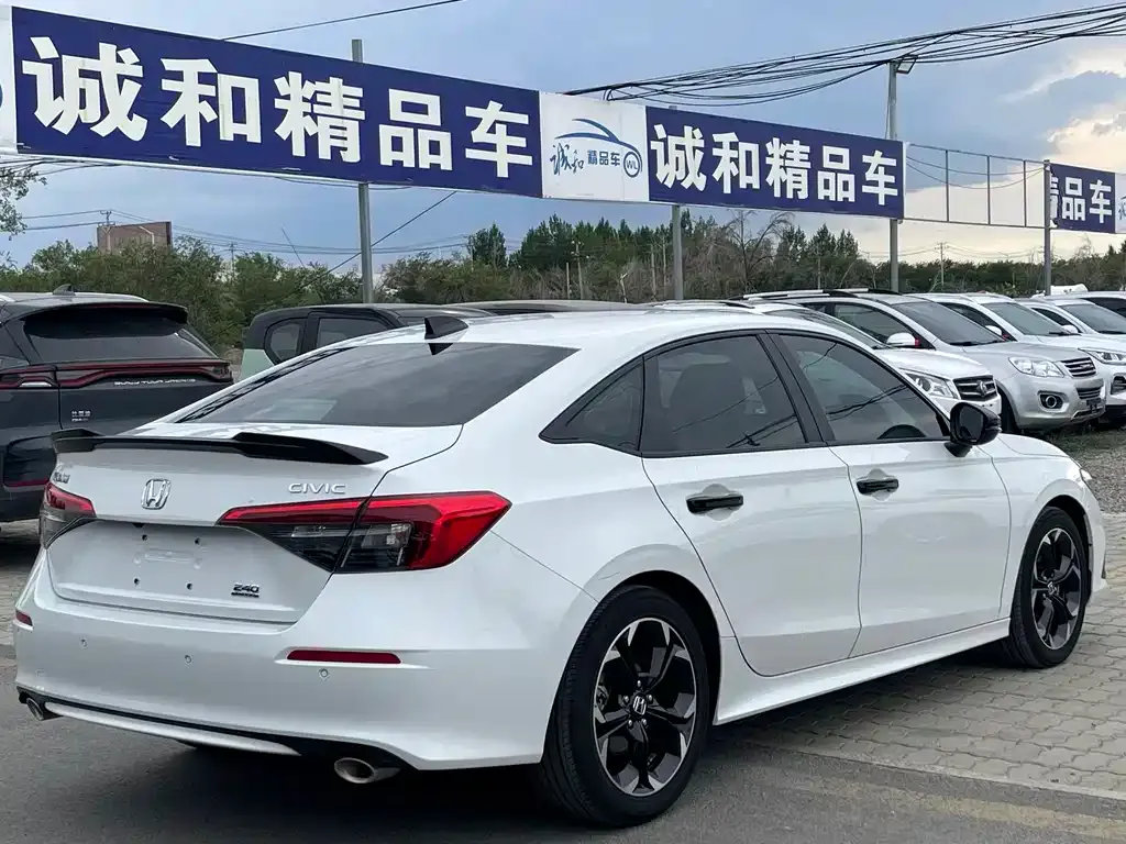 Honda Civic — фото 9