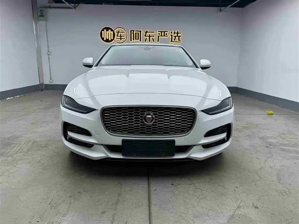 Jaguar XEL — фото 1